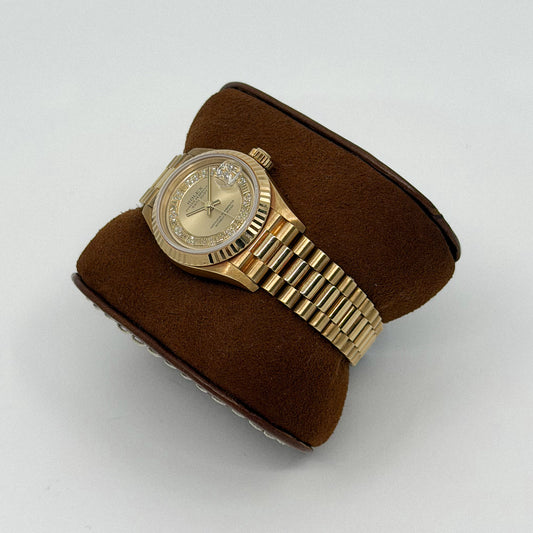 Rolex Lady-Datejust 26 Yellow Gold Myriad Diamond Dial (1997)