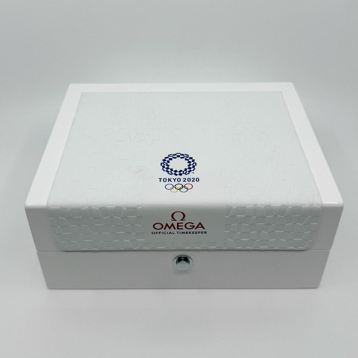 Omega Speedmaster Tokyo 2020 Limited Edition (2019)