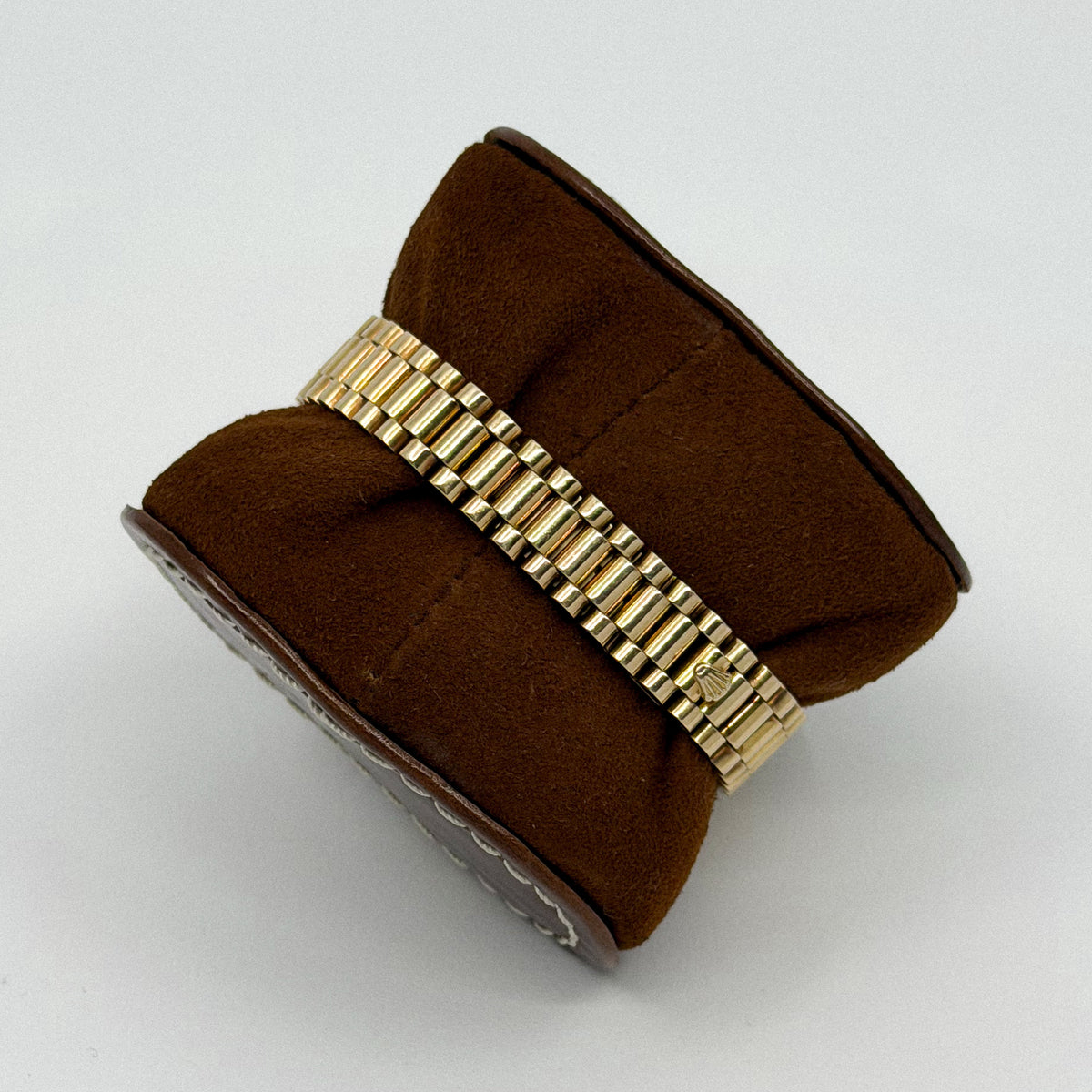 Rolex Lady-Datejust 26 Yellow Gold Champagne Diamond Dial (1983)