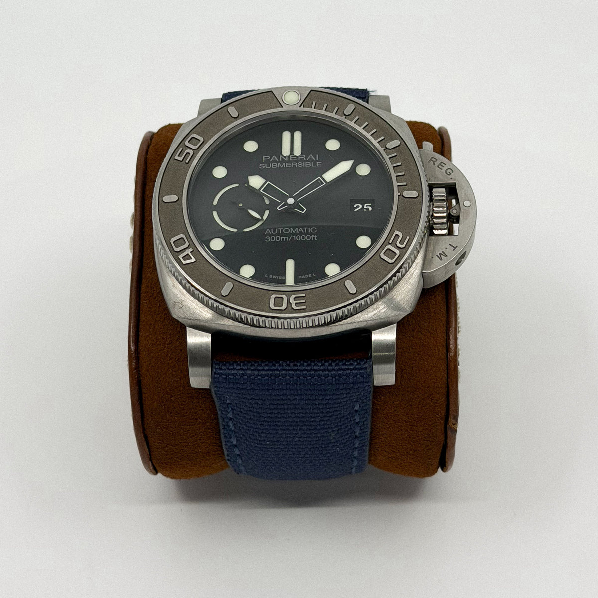 Panerai Submersible Mike Horn Edition PAM 984