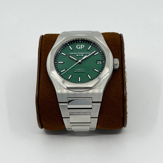 Girard-Perregaux Laureato Green Dial (2024)