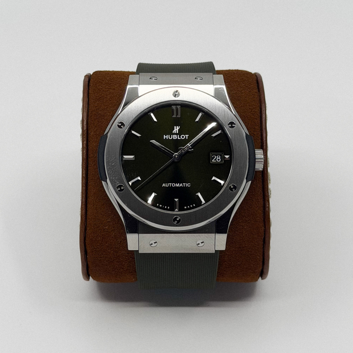 Hublot Classic Fusion Titanium Green 45 (2026 BNIB)