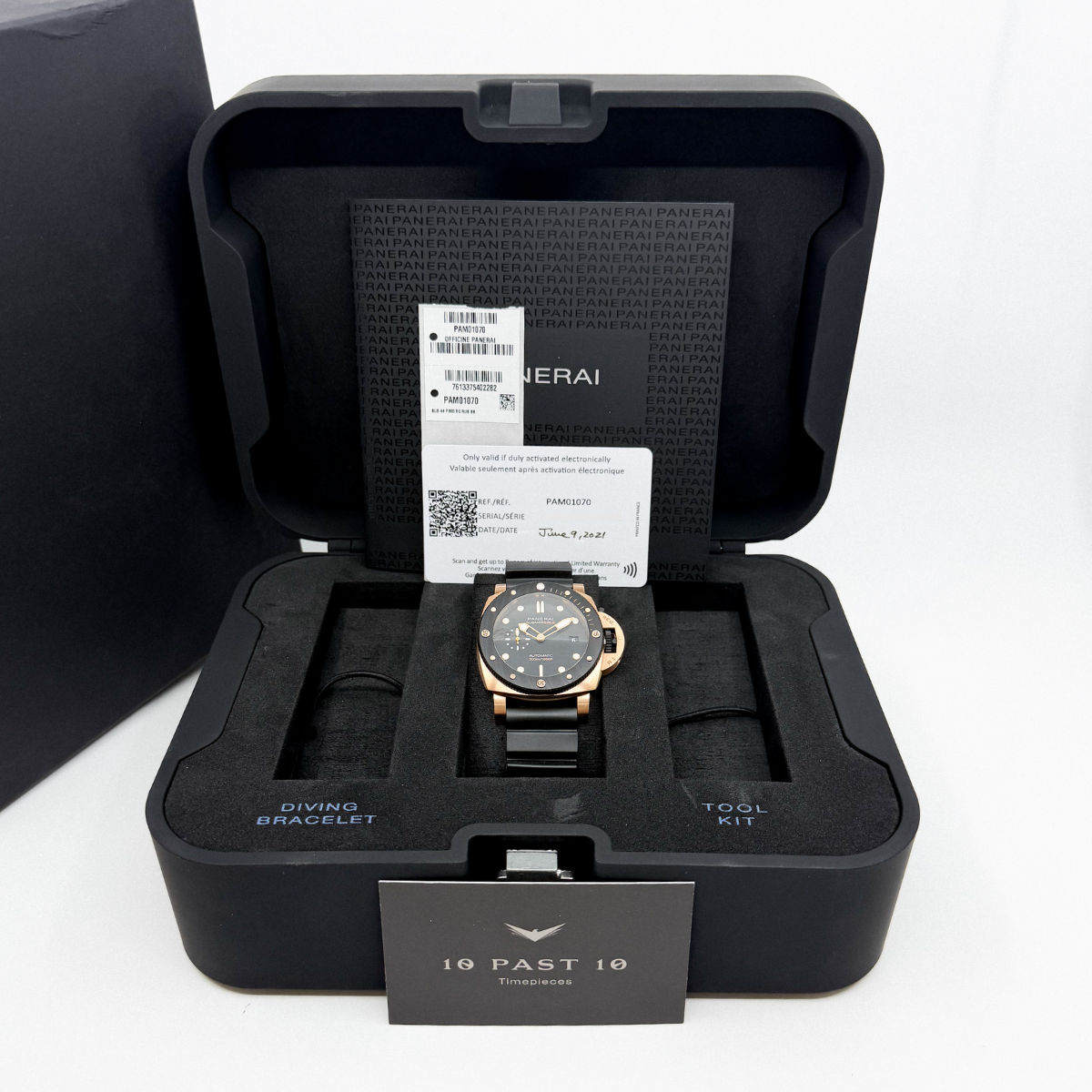 Panerai Submersible Goldtech OroCarbo PAM 1070 (2021)