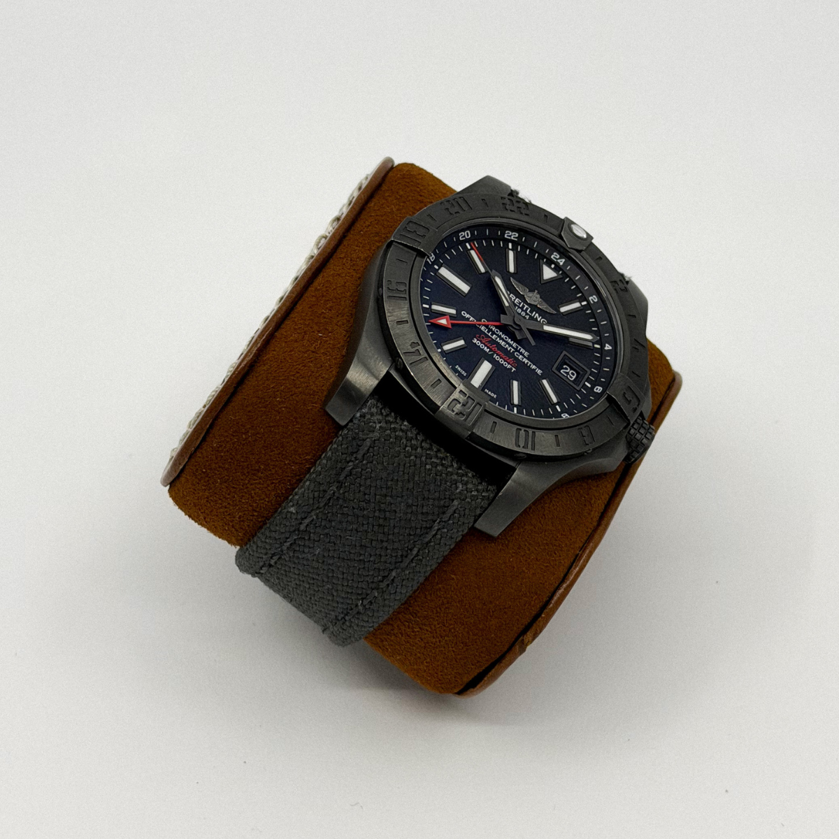 Breitling Avenger II GMT Blacksteel (2017)